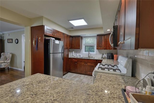 3605 Shallowford Road, Marietta, GA 30062
