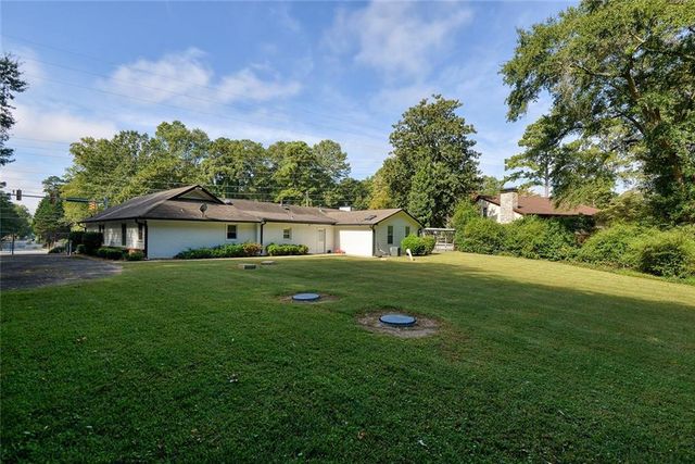 3605 Shallowford Road, Marietta, GA 30062