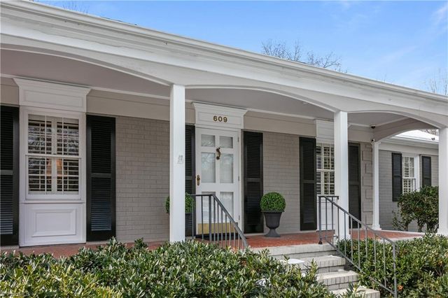 609 Elmwood Drive, Greensboro, NC 27408