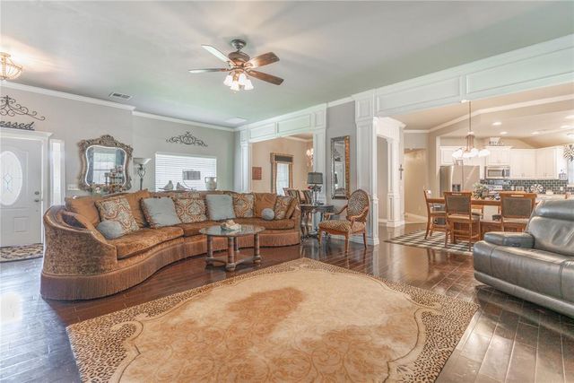 10001 Harvest Hills Road, Oklahoma City, OK 73162