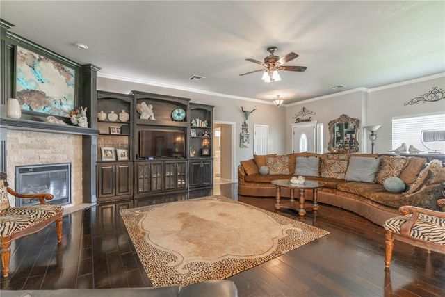 10001 Harvest Hills Road, Oklahoma City, OK 73162