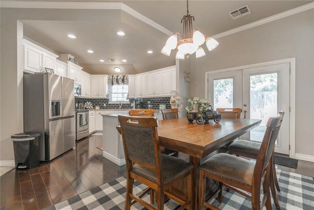 10001 Harvest Hills Road, Oklahoma City, OK 73162