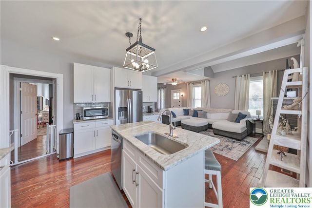 1635 West Pennsylvania Street, South Whitehall Twp, PA 18102