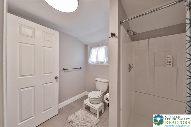 1635 West Pennsylvania Street, South Whitehall Twp, PA 18102