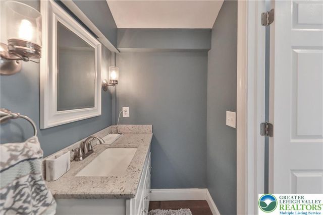 1635 West Pennsylvania Street, South Whitehall Twp, PA 18102