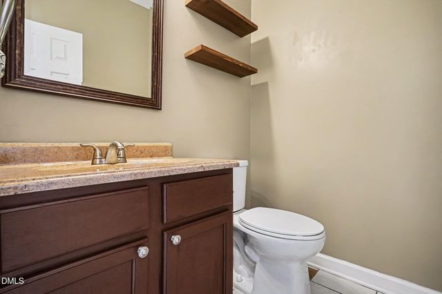809 Rothshire Court, Raleigh, NC 27615