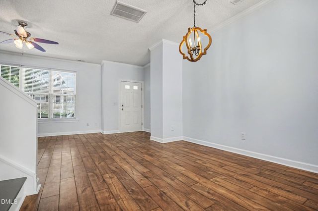 809 Rothshire Court, Raleigh, NC 27615