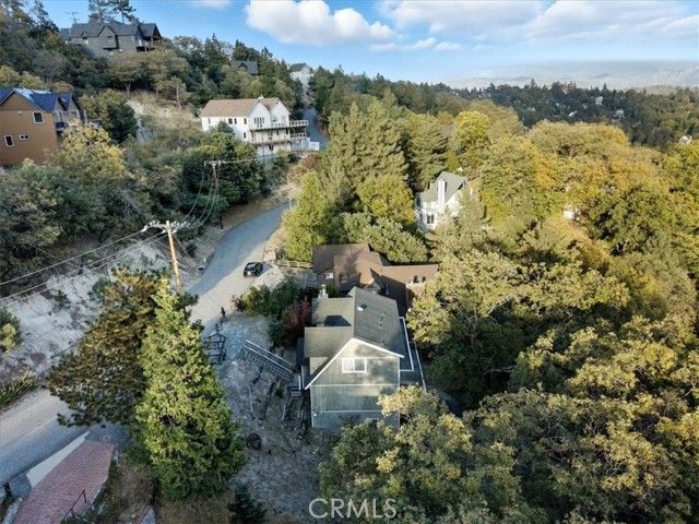 971 Nadelhorn Drive, Lake Arrowhead, CA 92352