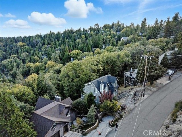971 Nadelhorn Drive, Lake Arrowhead, CA 92352