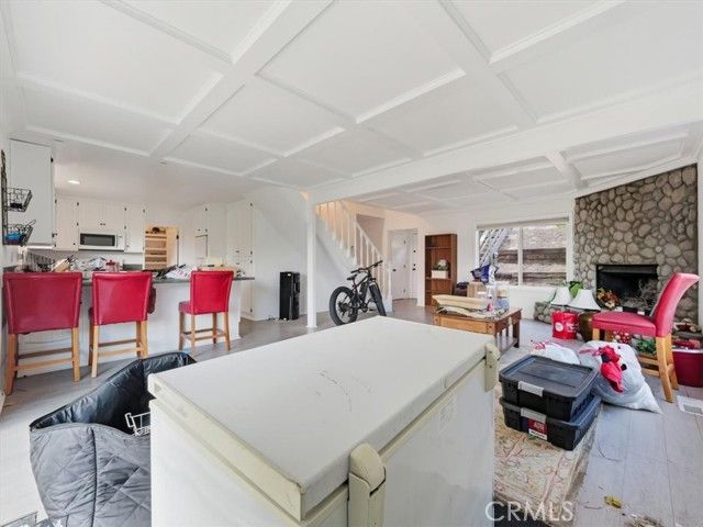 971 Nadelhorn Drive, Lake Arrowhead, CA 92352