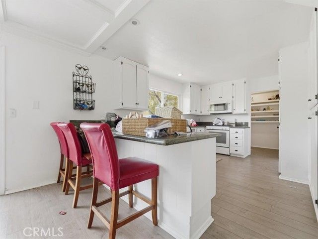 971 Nadelhorn Drive, Lake Arrowhead, CA 92352