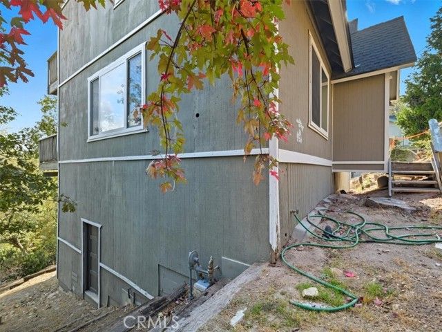 971 Nadelhorn Drive, Lake Arrowhead, CA 92352