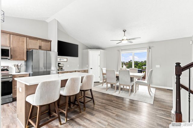 14222 Iowa Street, Omaha, NE 68142