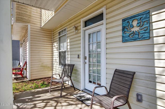 1283 Century Oaks Drive, B, Gulfport, MS 39507