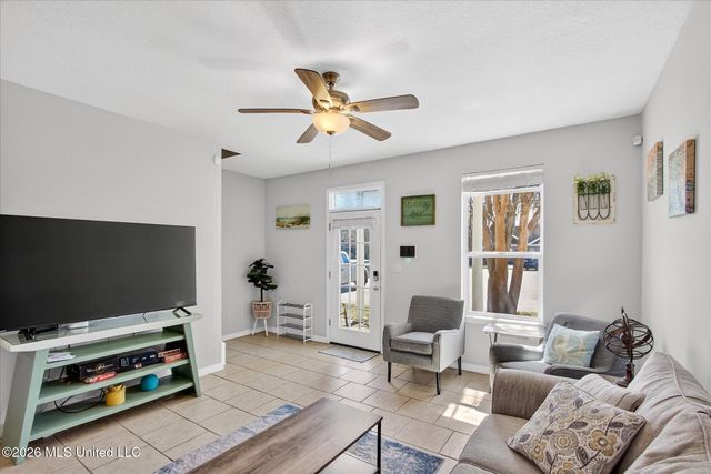 1283 Century Oaks Drive, B, Gulfport, MS 39507