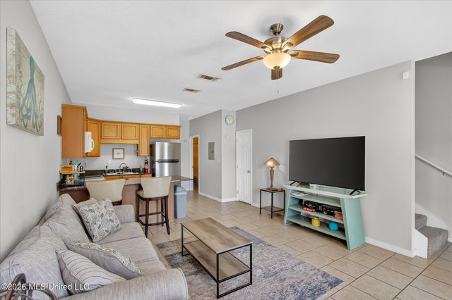 1283 Century Oaks Drive, B, Gulfport, MS 39507