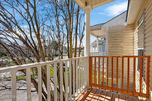 1283 Century Oaks Drive, B, Gulfport, MS 39507