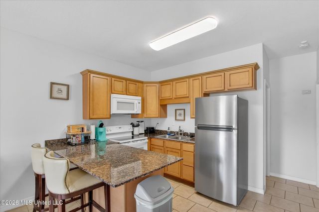 1283 Century Oaks Drive, B, Gulfport, MS 39507