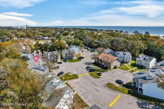 1283 Century Oaks Drive, B, Gulfport, MS 39507