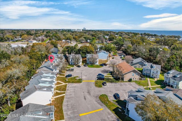 1283 Century Oaks Drive, B, Gulfport, MS 39507