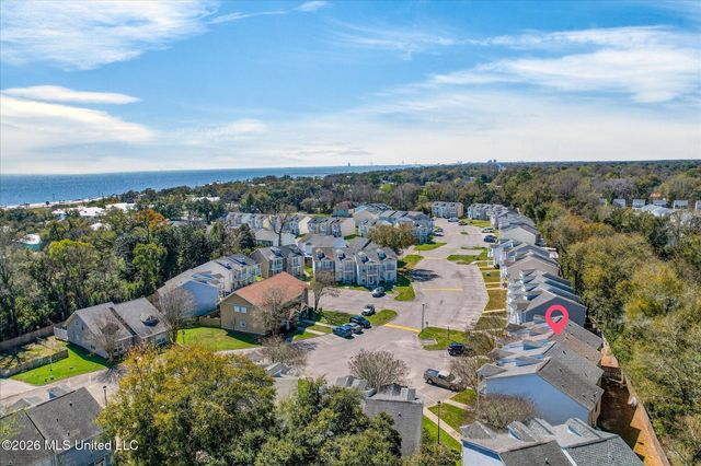 1283 Century Oaks Drive, B, Gulfport, MS 39507