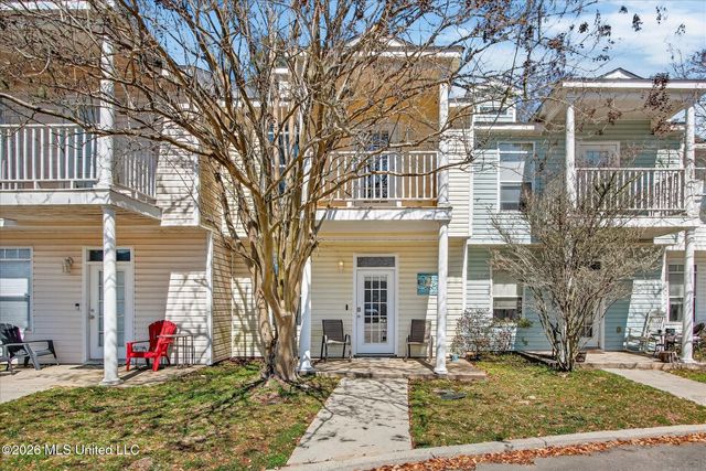 1283 Century Oaks Drive, B, Gulfport, MS 39507