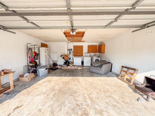 1602 Autumn Breeze Lane, Lewisville, TX 75077