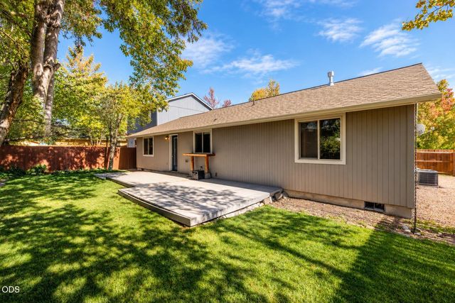 61357 Whitetail Street, Bend, OR 97702