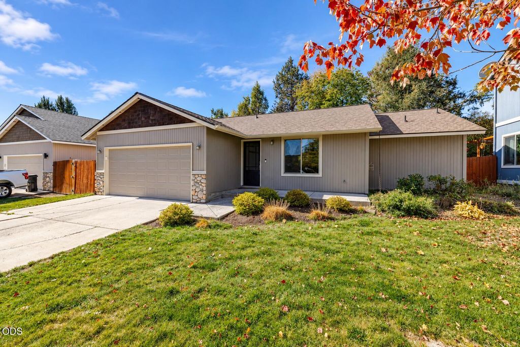 61357 Whitetail Street, Bend, OR 97702