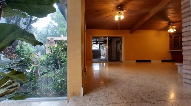 1041 Ruth Ave, Yuba City, CA 95993