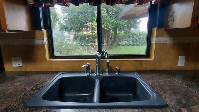 1041 Ruth Ave, Yuba City, CA 95993