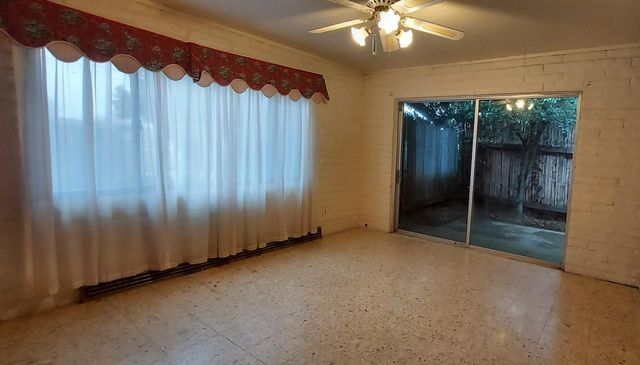 1041 Ruth Ave, Yuba City, CA 95993