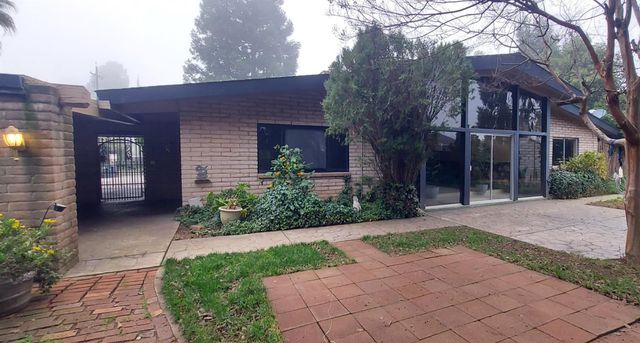 1041 Ruth Ave, Yuba City, CA 95993