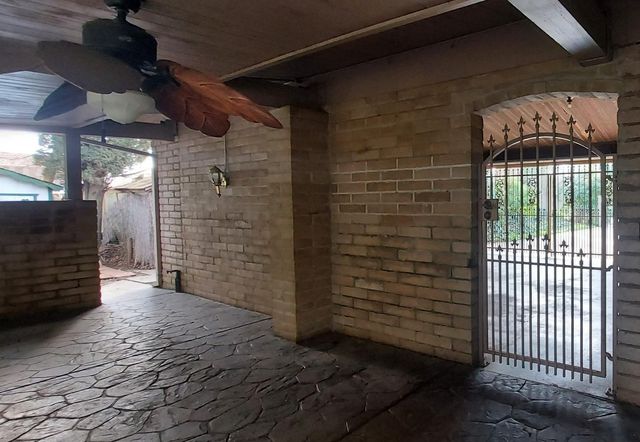 1041 Ruth Ave, Yuba City, CA 95993