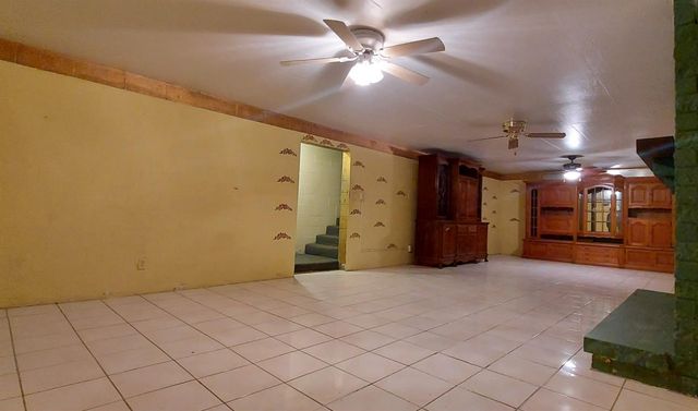 1041 Ruth Ave, Yuba City, CA 95993