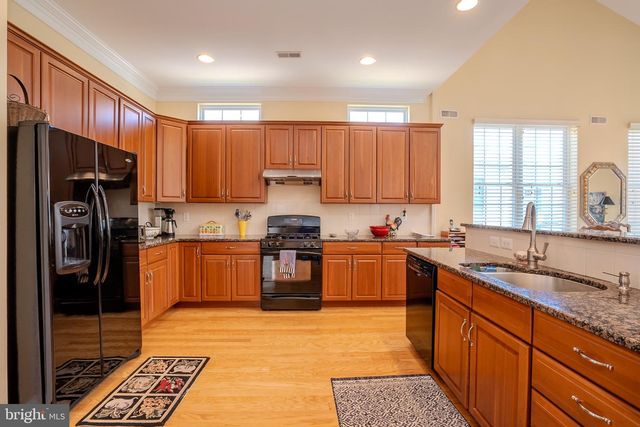 9 COPERNICUS CT, Cranbury, NJ 08512