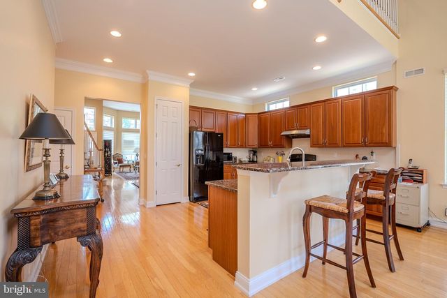 9 COPERNICUS CT, Cranbury, NJ 08512