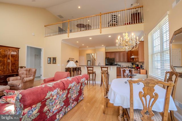 9 COPERNICUS CT, Cranbury, NJ 08512