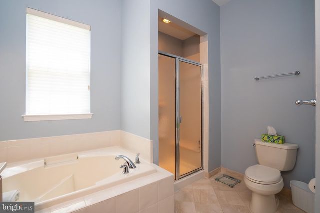 9 COPERNICUS CT, Cranbury, NJ 08512