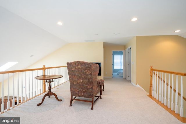 9 COPERNICUS CT, Cranbury, NJ 08512