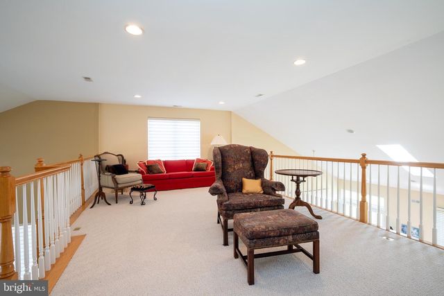 9 COPERNICUS CT, Cranbury, NJ 08512