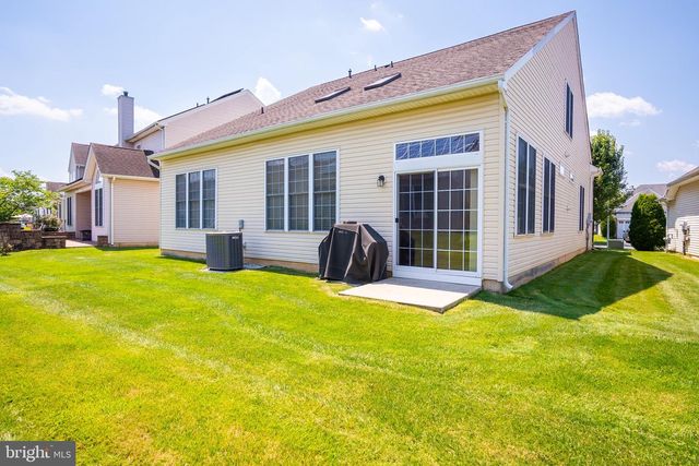 9 COPERNICUS CT, Cranbury, NJ 08512