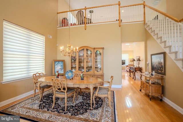 9 COPERNICUS CT, Cranbury, NJ 08512