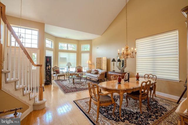 9 COPERNICUS CT, Cranbury, NJ 08512