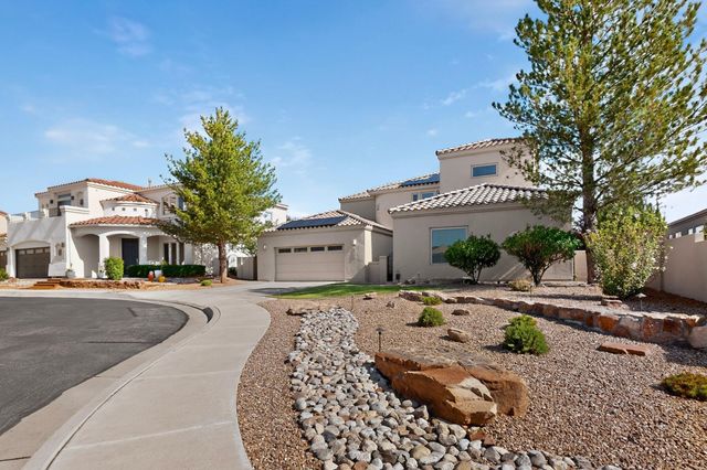 5215 Newberry Way NW, Albuquerque, NM 87120