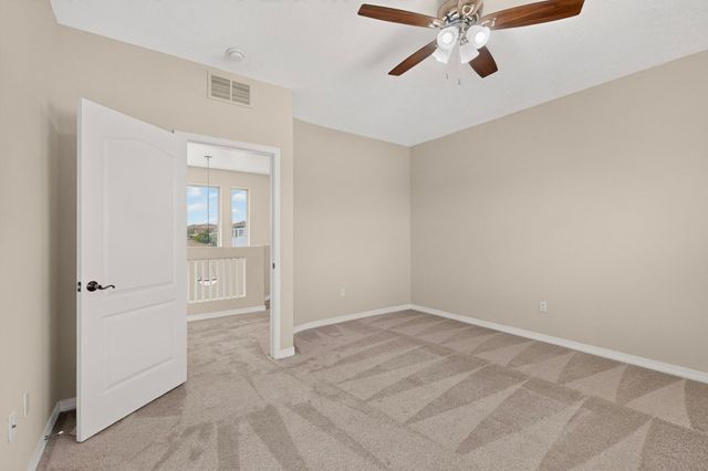 5215 Newberry Way NW, Albuquerque, NM 87120