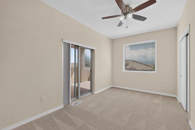 5215 Newberry Way NW, Albuquerque, NM 87120