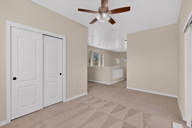 5215 Newberry Way NW, Albuquerque, NM 87120