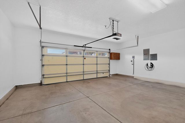 5215 Newberry Way NW, Albuquerque, NM 87120
