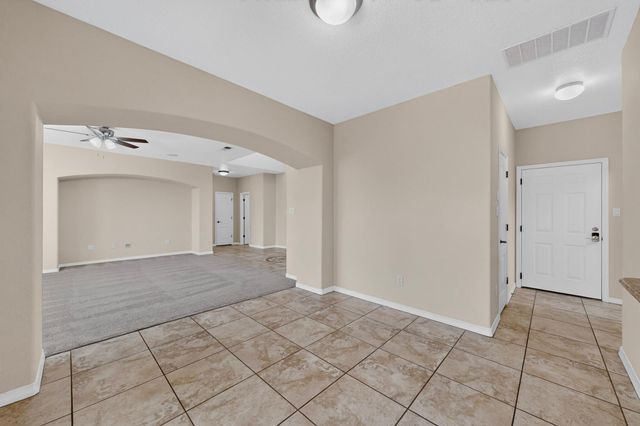 5215 Newberry Way NW, Albuquerque, NM 87120